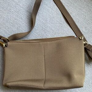 Rothy’s rich cocoa crossbody